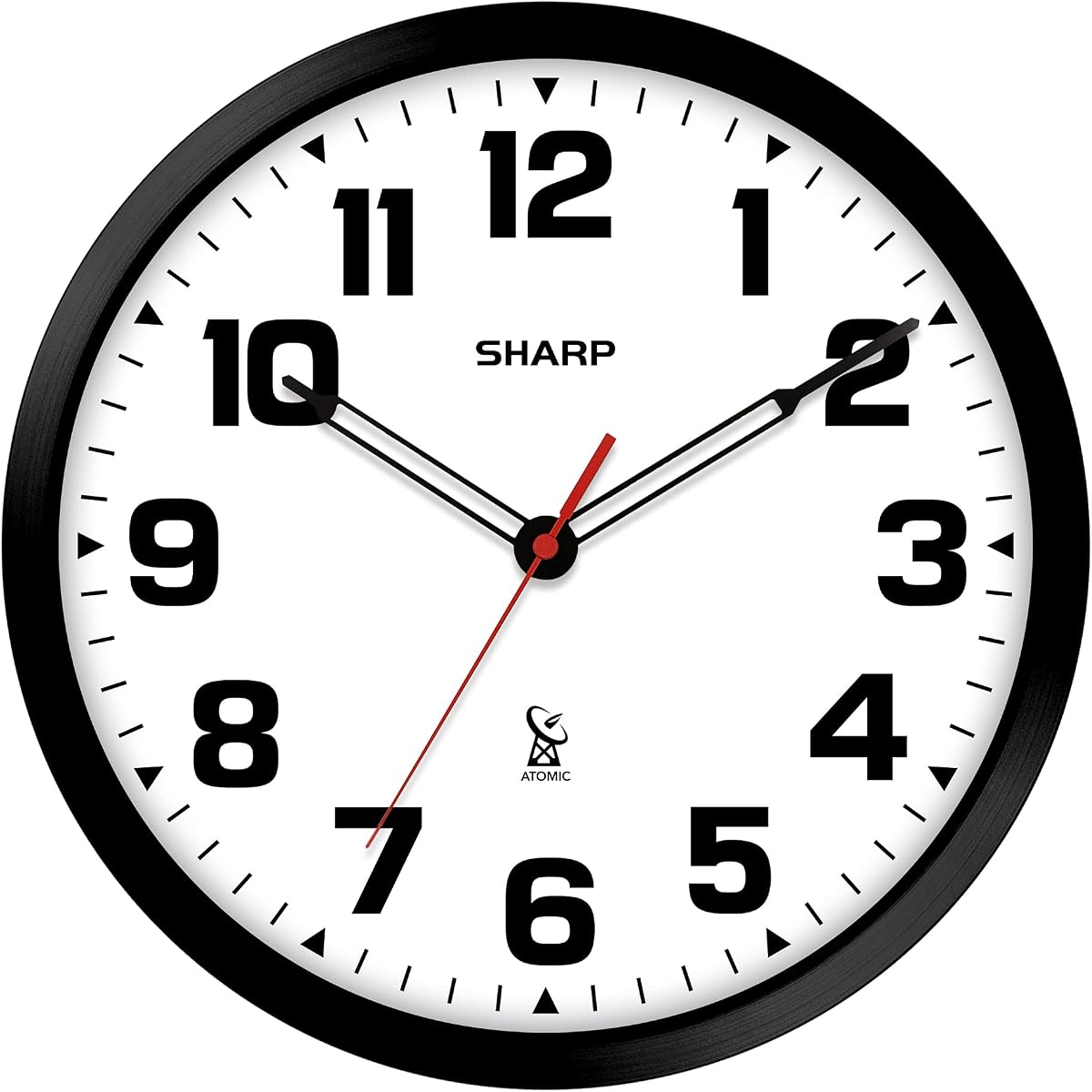Reloj de pared atómico de 12 pulgadas, funciona con pilas, blanco con marco negro | Hora atómica autoestablecida; Cara analógica de fácil lectura; Ajuste automático de la hora; Configuración sencilla; Estilo versátil para el hogar o la oficina