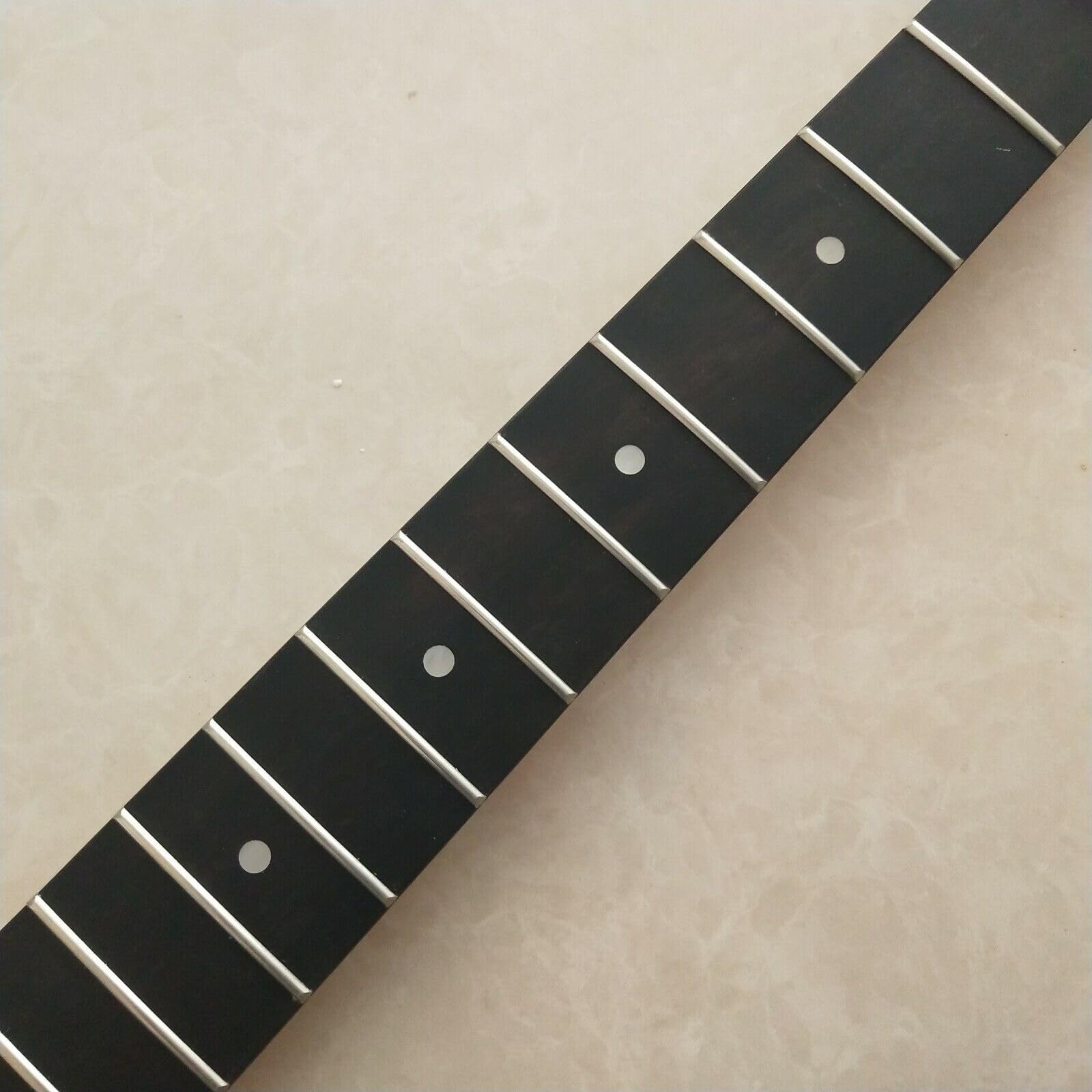 エボニー指板　黒雲　ネック　24フレット Amazon.co.jp: エレキギターネック 24フレット 7弦ギターネック