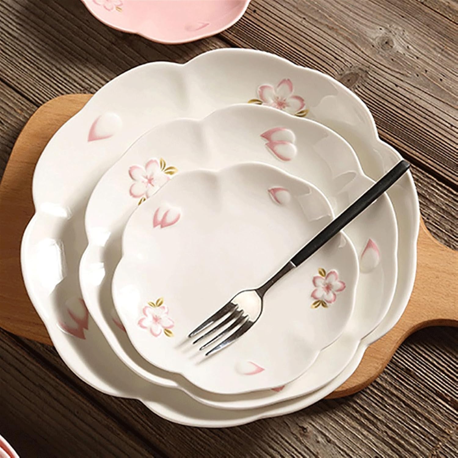 Ręcznie malowany talerz ceramiczny, wytłaczany wzór kwiatu wiśni, talerz do jadalni na stek, sałatkę, deser, zastawę kuchenną