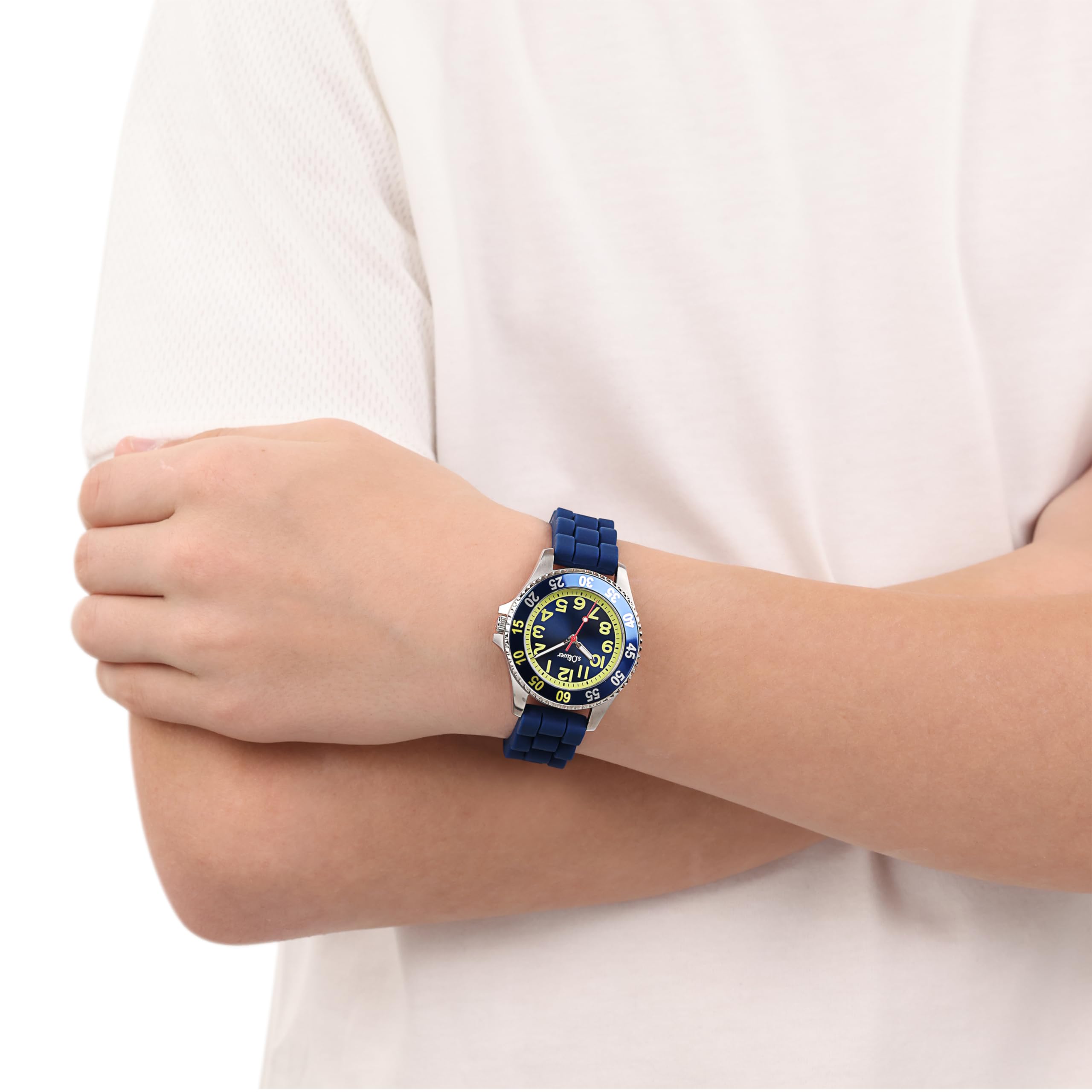 sOliver Orologio da polso per bambini, ragazze, ragazzi, orologio al quarzo analogico, con cinturino in silicone, impermeabile, fornito in una confezione regalo per orologio