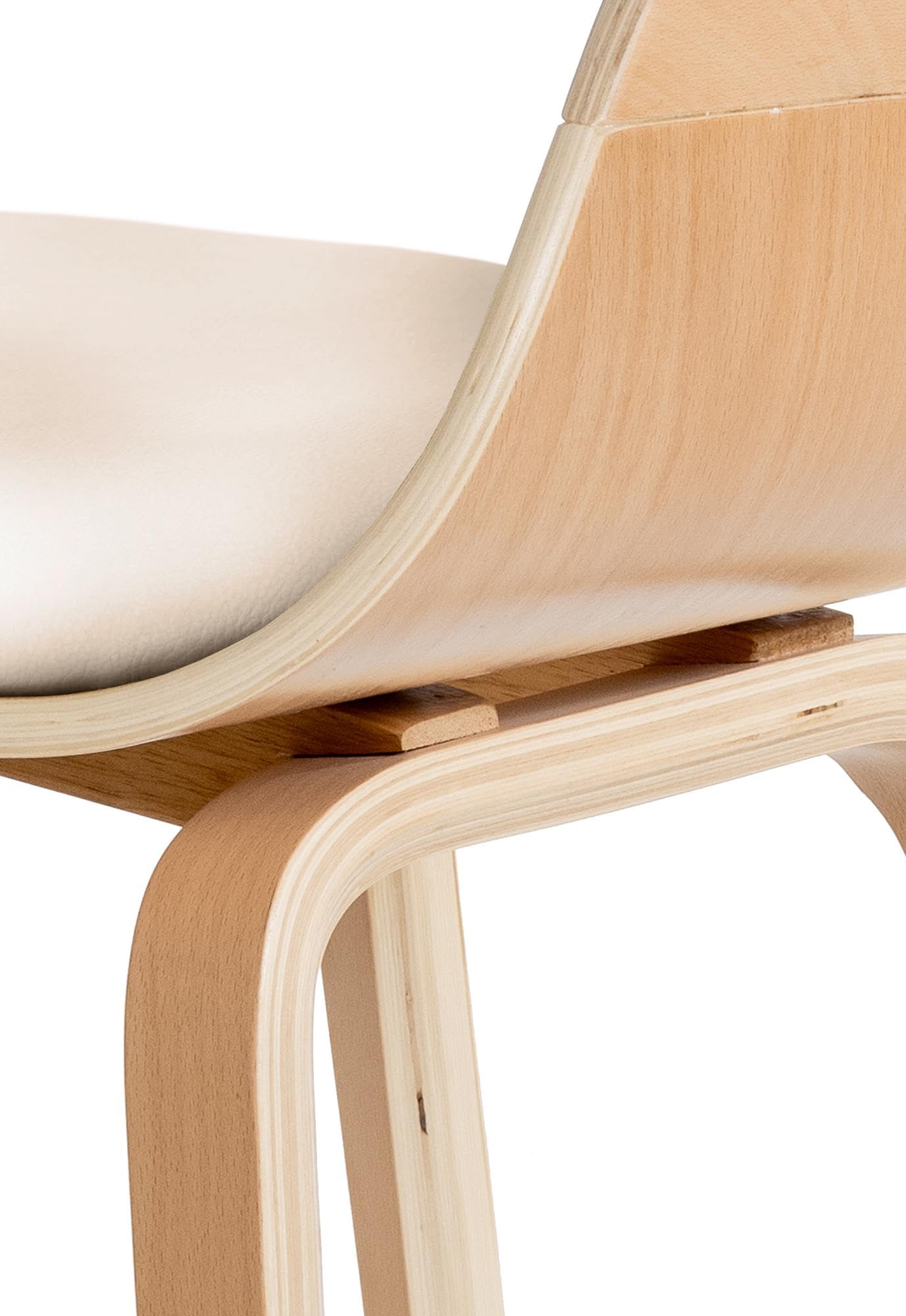 CLP Esszimmerstuhl ergonomisch Kingston, gepolsterte umlaufender Rückenlehne, Kunstlederbezug & Holzgestell, belastbar bis 150 kg, Farbe:Natur/Creme