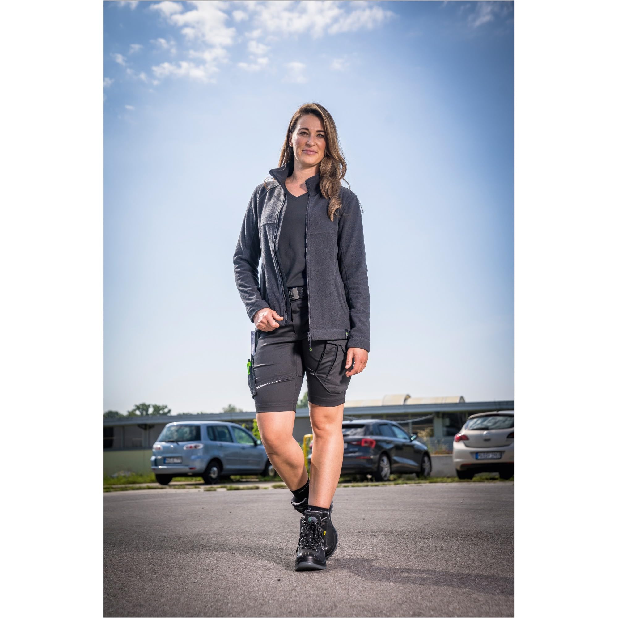 Leibwächter – Arbeitsshorts Damen Flex LINE – Robuste Cargo Hose mit Taschen – Handwerker Shorts – Berufsbekleidung – Multifunktionshose mit Reflektoren