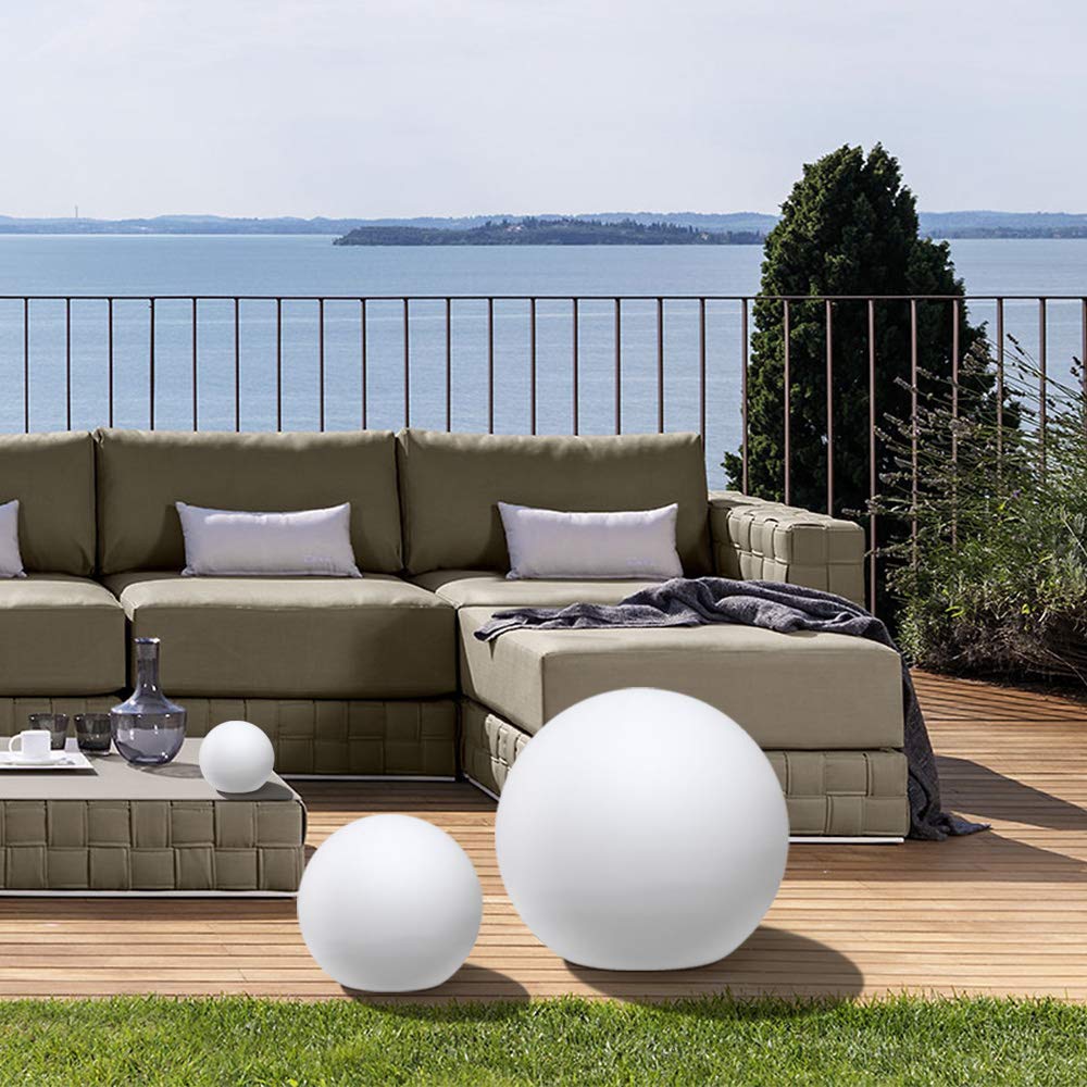 BAKAJI Lámpara de diseño esférica de jardín, diámetro 20 cm, luz iluminación exterior de suelo o mesa, casquillo E27, bombilla máx. 25 W, color blanco con piquetas de fijación al suelo