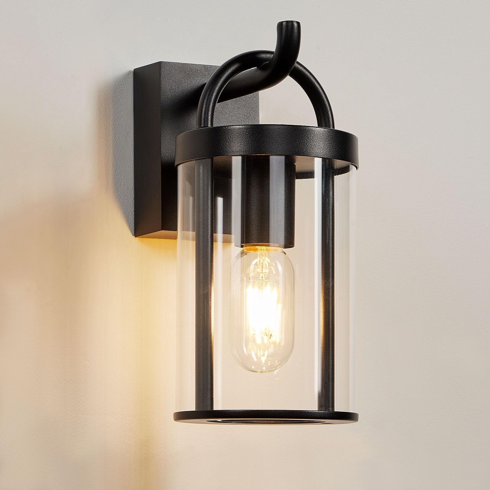 Harper Living Outdoor Wall LightsBlack Retro Outside Lights Mains PoweredIndustrial Wall Lantern Weatherproof Ip65 from B&Q