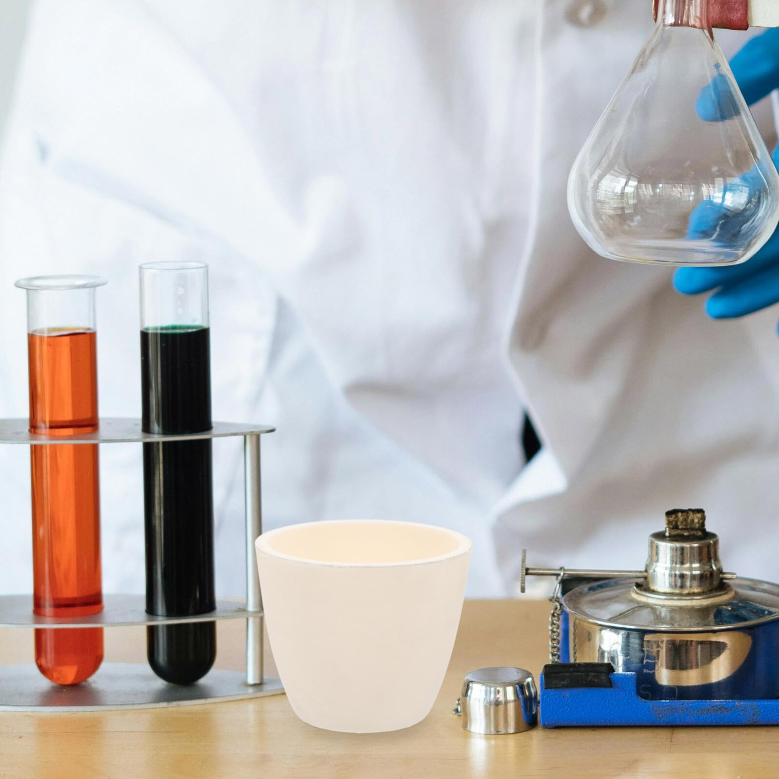 PLAFOPE Crogiolo Ceramico Resistente al Calore e All'usura in Ossido di Alluminio 99% Adatto per Fusione e Analisi Scientifiche Capacità 10ml per Laboratorio e Ricerca