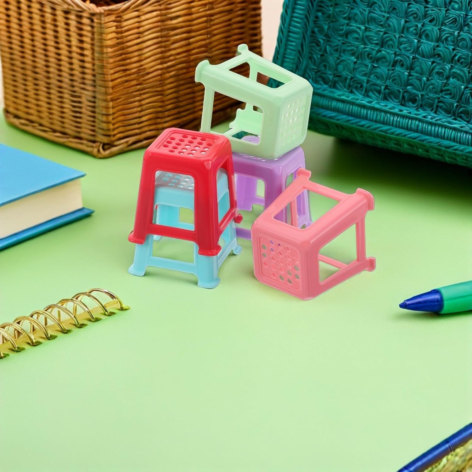20pcs Mini Plastic Canvas Stand Stable Support, for Artists