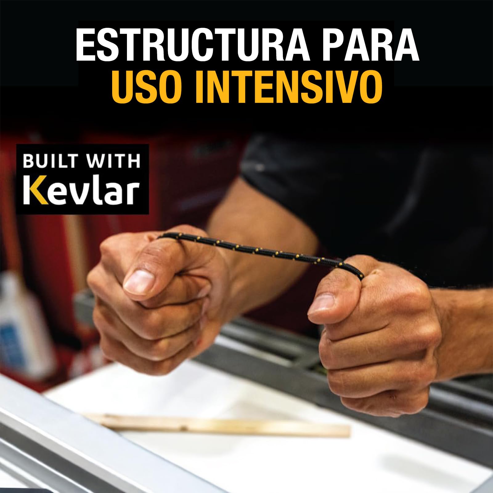 DEWALT Heavy Duty Cable 4-en-1 USB C/Micro USB/USB-A, Cable de Carga para iPhone 17/16/15, iPad, Samsung Galaxy y Android, Cable USB-C Todo en Uno 1,8 m Kevlar (Negro)
