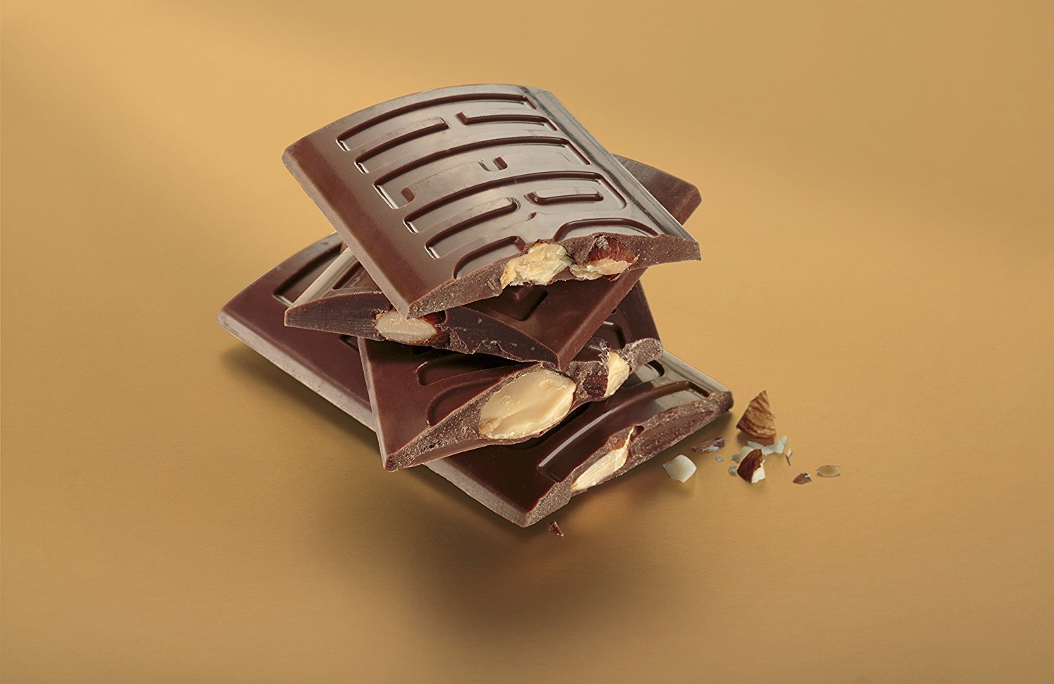 HERSHEY'S Chocolate Candy Bar with Almonds, 36 Count