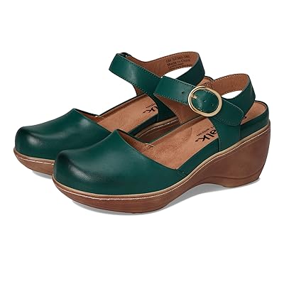 SoftWalk Mabelle Women