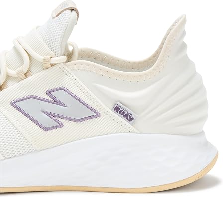 New Balance レディース フレッシュフォーム Roav ランニングシューズ, シーソルト/リネン。, 10 Wide