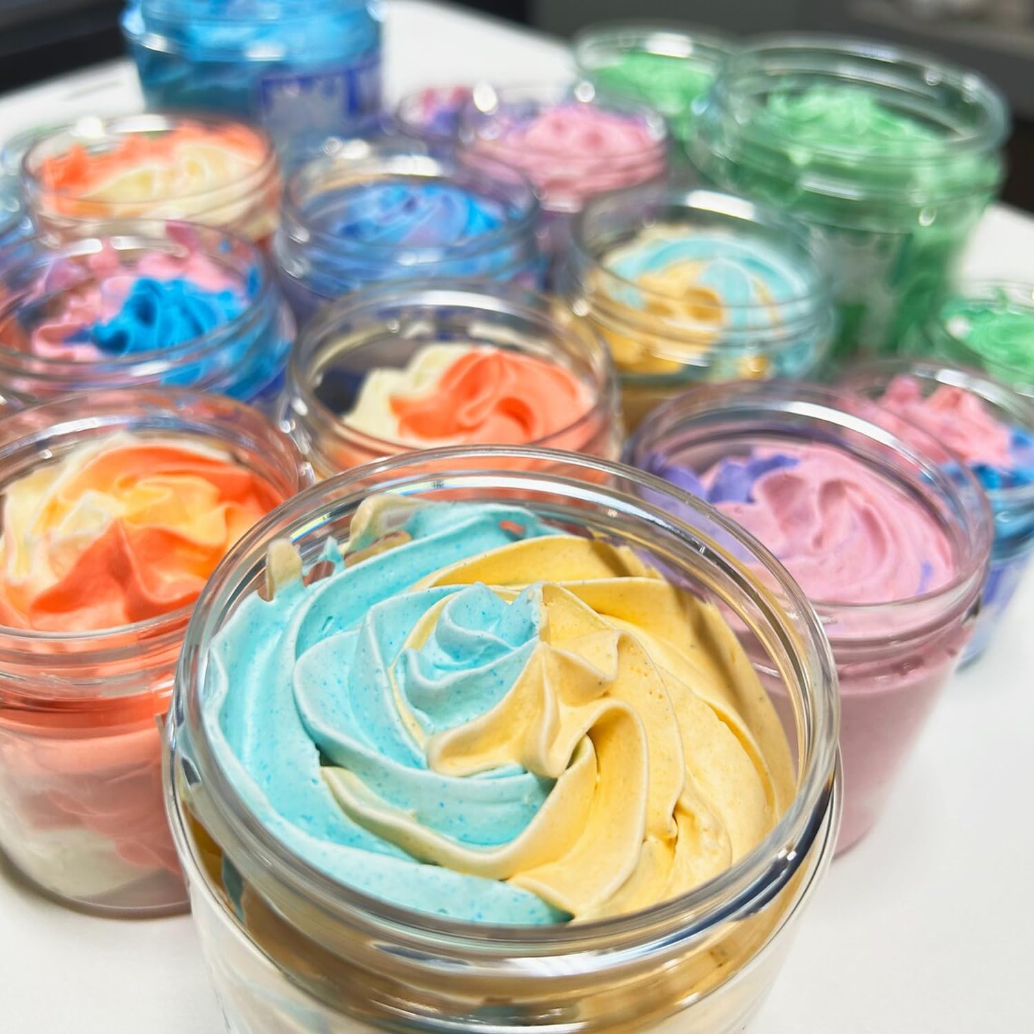 Jersey Botanical Körperbutter aus Zuckerwatte mit Sheabutter, Mangobutter und Kakaobutter, Creme, weich, natürlich und langanhaltend, intensive Feuchtigkeitsspendung.