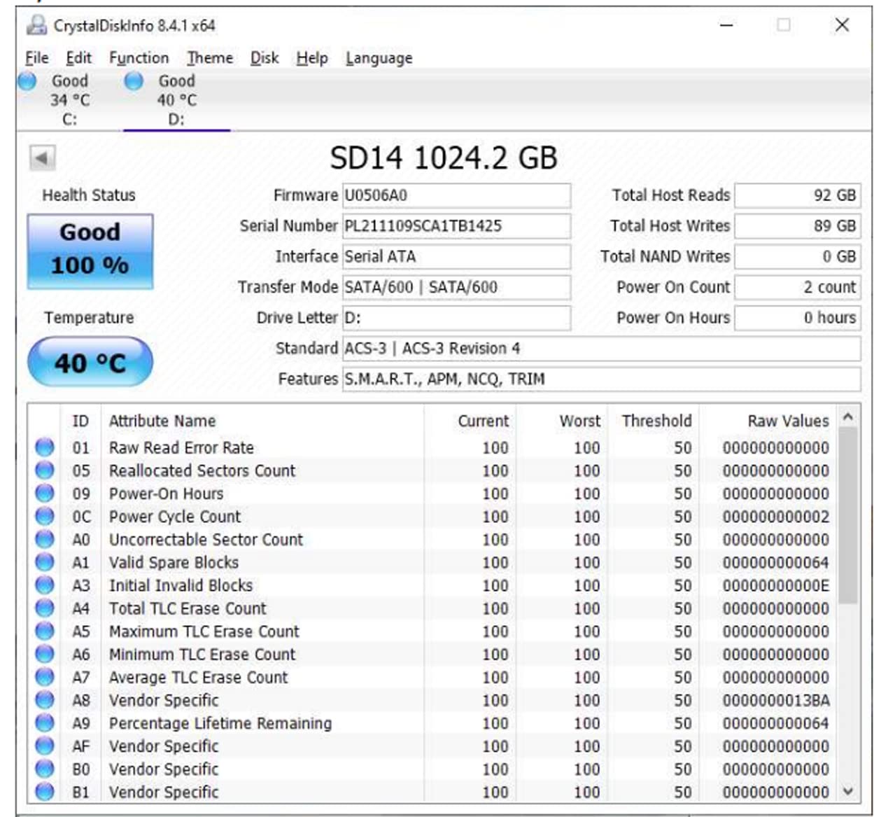 Timetec SSD 3D NAND QLC SATA III 6 GB/s 2,5 Pulgadas 7 mm (0,28") hasta 550 MB/s Velocidad de Lectura SLC Cache Performance Boost Unidad Interna de Estado sólido para PC de Escritorio (1TB)