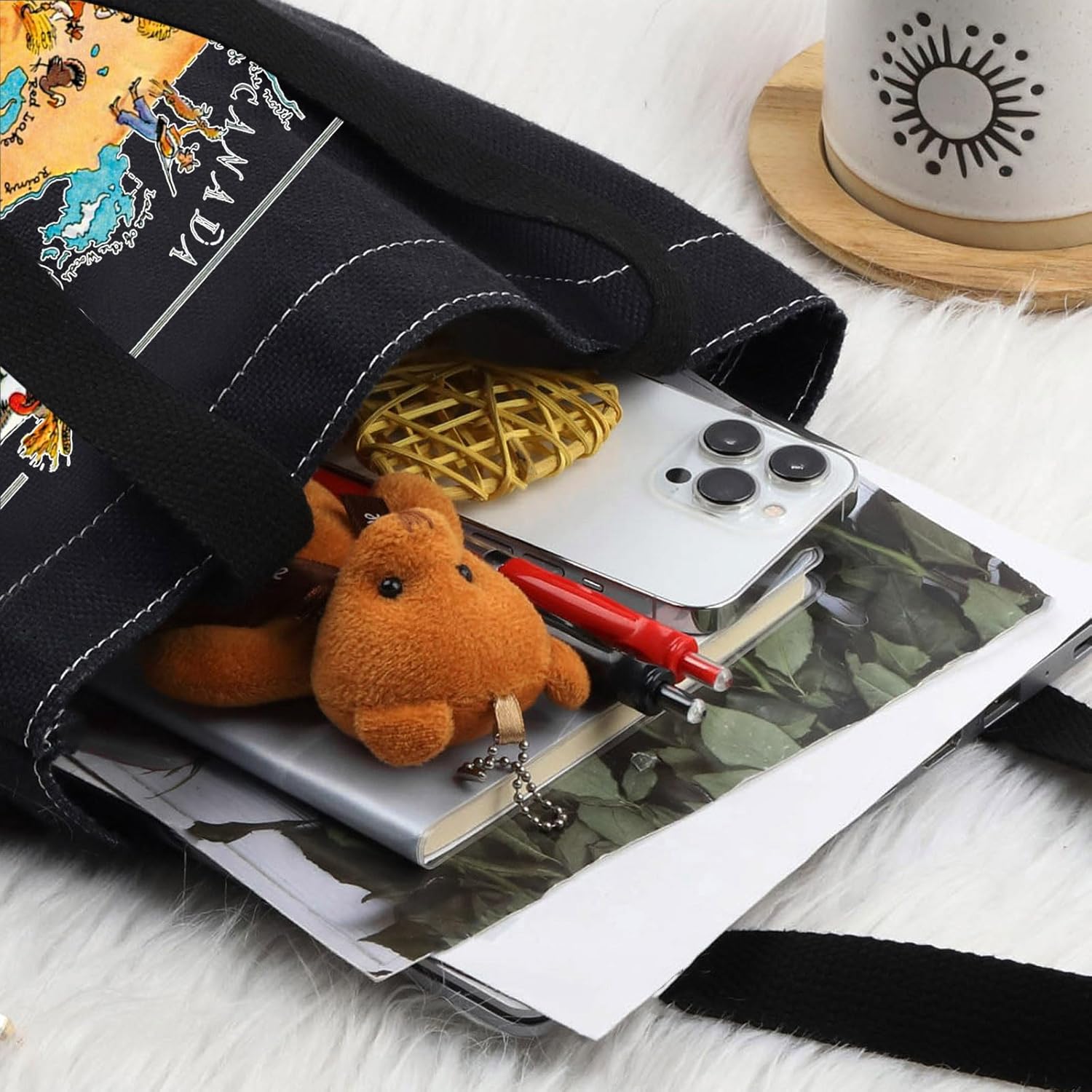 LEVLO Fun State Map Tote Bag - Minnesota Travel Souvenir Gift - 1940's Minnesota Cartoon Illustration Shoulder Bag - Image 4