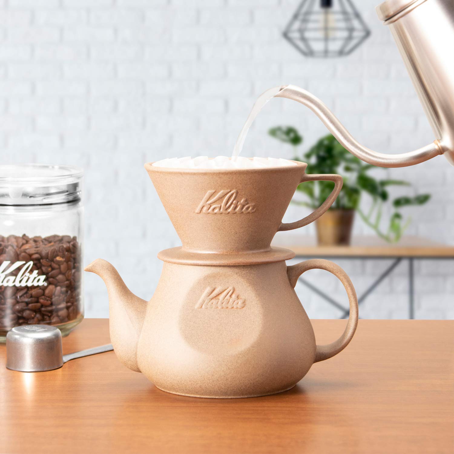 Amazon｜カリタ Kalita コーヒードリッパー 波佐見焼 砂岩 2~4人用