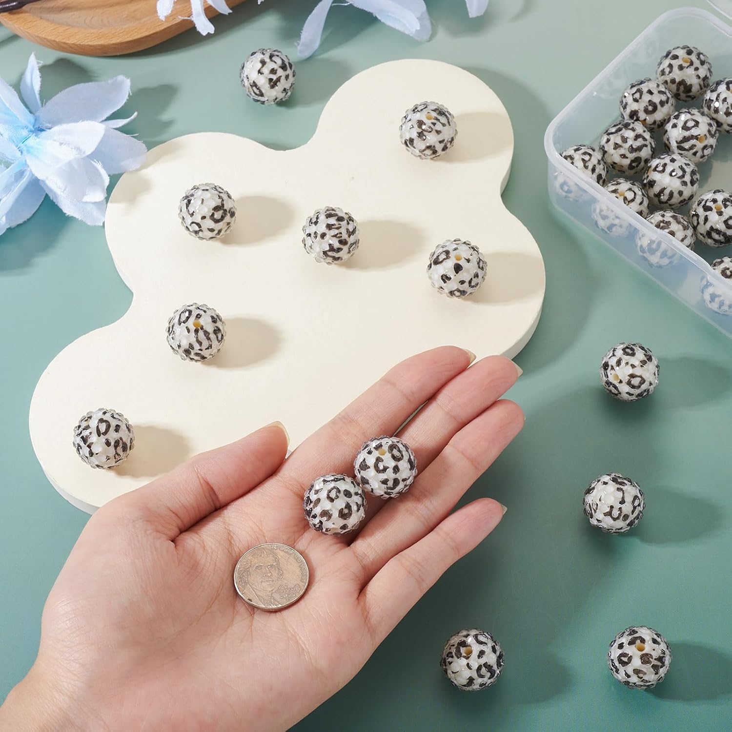 FASHEWELRY 30pcs Leopard Print Resin Rhinestone Bubblegum Beads 18mm Round Disco Gumball Animal Bead Baseball Necklace Beads for Beadable Pen Lanyards Keychain Jewelry Making Supplies Beige - Image 5