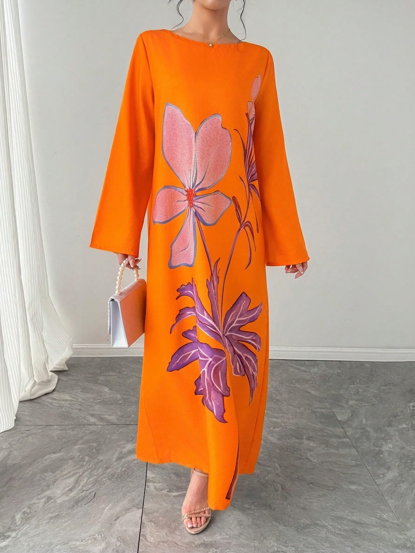 Women's Loose-fit Abaya Robe, Elegant for Festivals, Formal Events, and Parties. Traditional Arabic Style