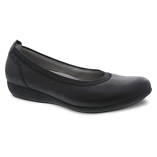 dansko black tennis shoes
