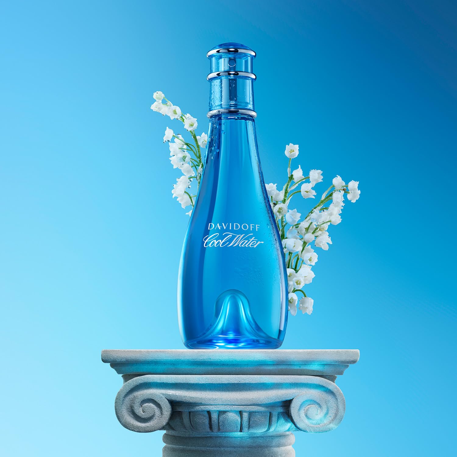 Davidoff Cool Water Eau de Toilette para ella ; Fragancia femenina con notas de sandía, floral y de musgo ; Intensidad media ; 100ml