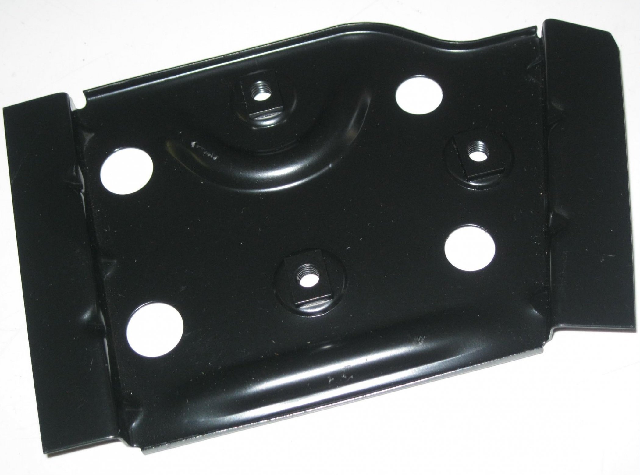 BMW E34 Front Right Body Chassis Repair Bracket 8107688 