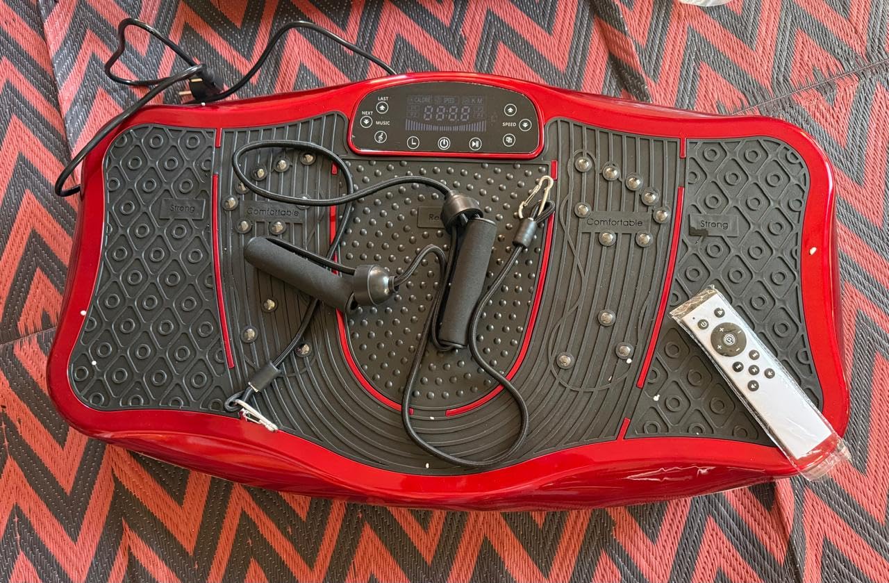 Fitness Vibration Plate Exercise Machine Vibration Full Body Shaker Stand Vibrator Shaker Board Gym for Weight Loss Fat Burner for Women (Black, 62CM)