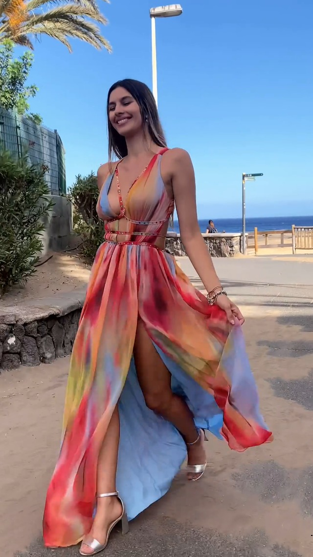 BELLA BARNETT Boho Dress Deep V Chiffon Dress Maxi Garden Party