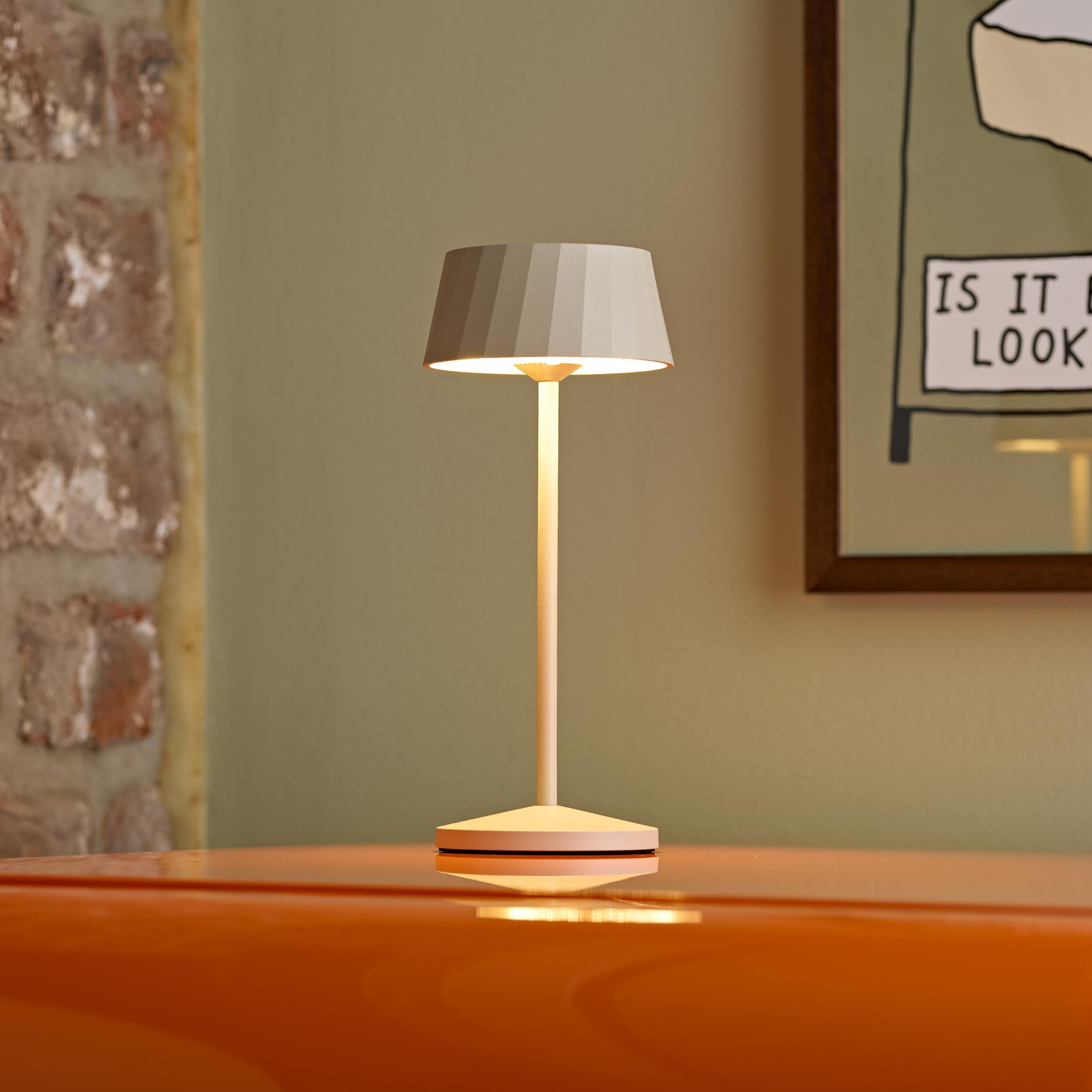 SIGOR Facetta 3er-Set dünenbeige inkl. Ladestation - LED Akku-Tischlampe dimmbar & kabellos mit FlexMood (2200K/2700K), bis 12h Leuchtdauer, USB-C Ladefunktion, IP44 Outdoor & Indoor