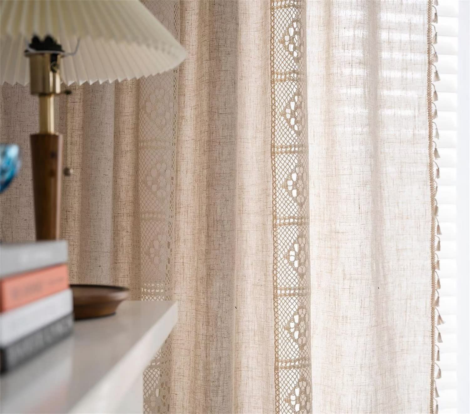Vorhang Boho Leinen Vorhänge Beige Blickdicht Makramee Gardinen mit Quasten und Häkeln Stricken Vertikale Streifen Deko für Wohnzimmer Schlafzimmer Esszimmer, 1 Stück, B150xH175cm
