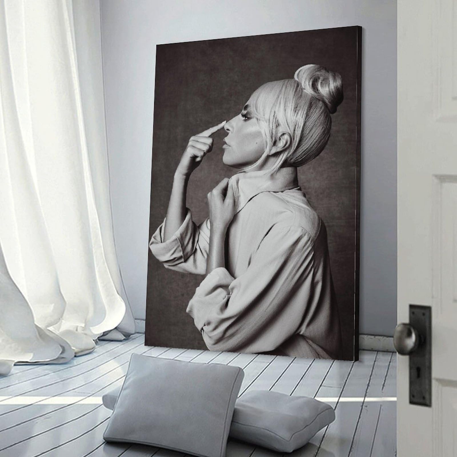 Amazon.co.jp: 浅香唯 歌手 若い頃 レトロ7 ポスター クール ポスター