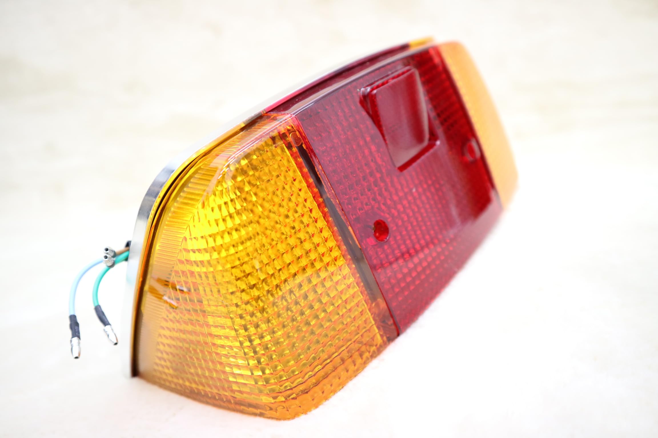 CBX400F　テールランプ　ノーマル×銀　/ CBX550F Amazon | テールランプ 純正タイプ×銀 CBX400F/ CBX550F
