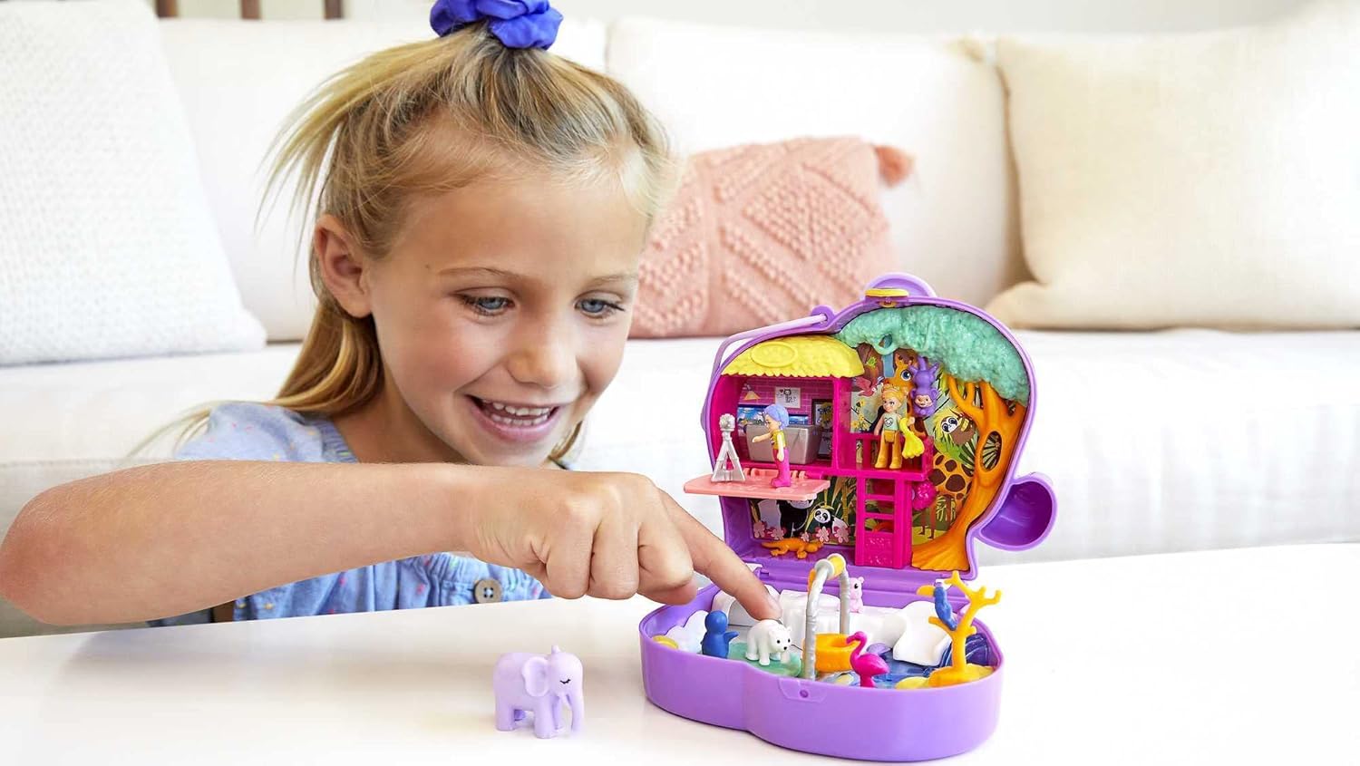 Polly Pocket Elephant Adventure Compact, Animal Theme with Micro Polly & Bella Dolls, 5 Reveals & 13 Related Accessories, Pop & Swap Feature, Great Gift for Ages 4 Years Old & Up