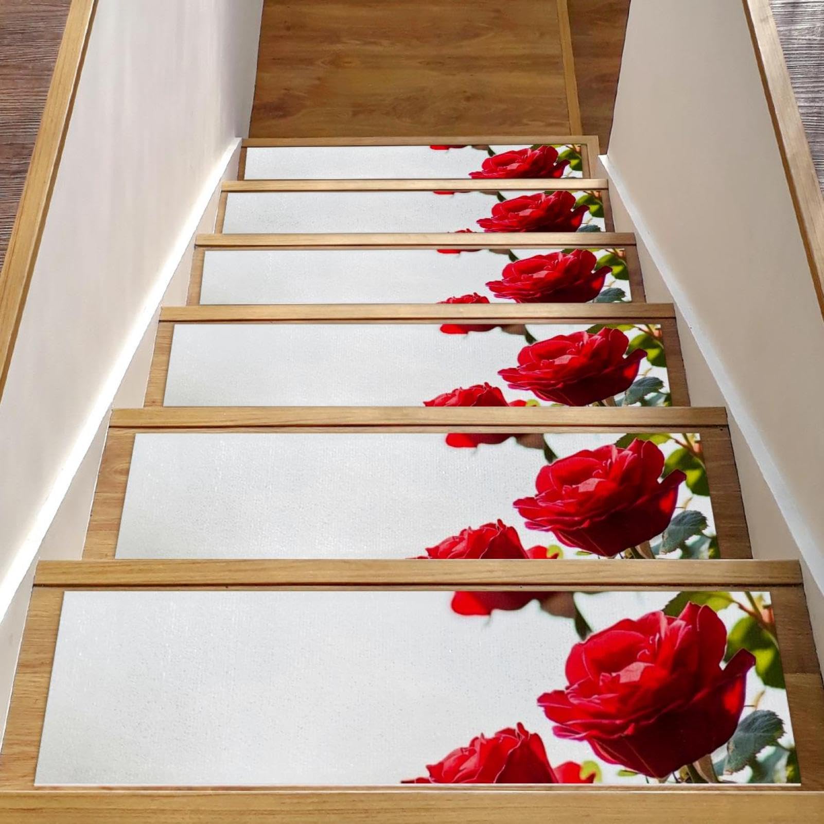 Alfombra para peldaños con diseño de rosas rojas para interiores de madera