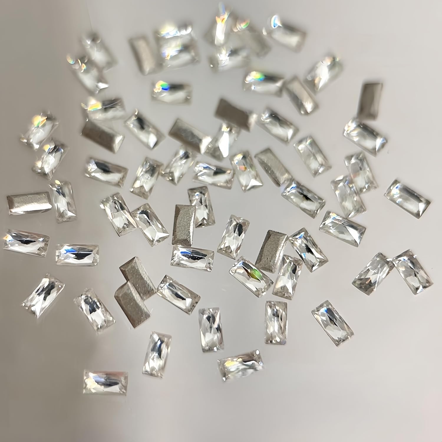 200pcs Shiny Silver Rectangular Zircon Nail Rhinestone Kit 1.5x3mm Mini Nail Rhinestones for Crafting Flatback Crystals Gems for Crafting Rhinestone Fingernail Diamonds for Women Manicure Accessories
