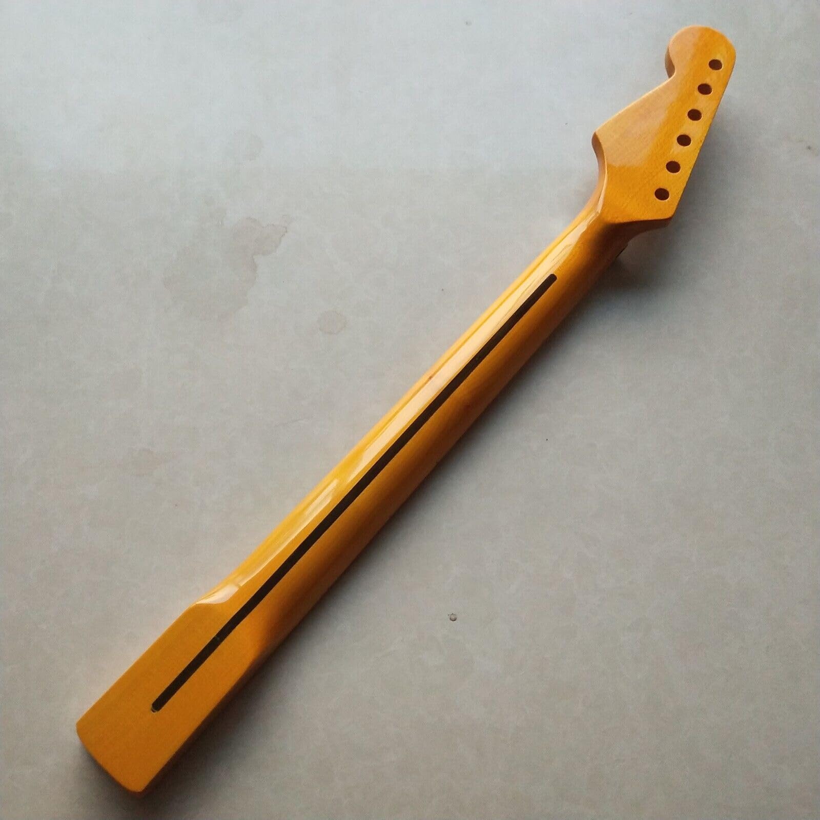 期間限定特価・メーカー不詳＜Dタイプ＞メイプル指板・幅広指板・70年代・日本製 Early'54 Sunburst/Maple neck VG-2240｜ビンテージフェンダー