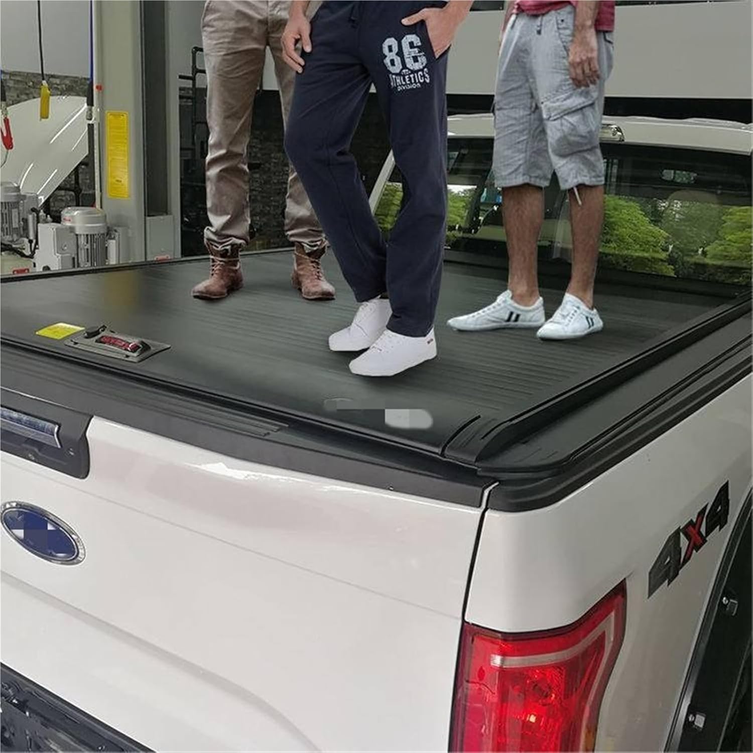 Pickup Accessories Electric Aluminum Retractable Pickup Truck Bed Covers Tonneau Cover Compatible with Ford Ranger 2012-2020