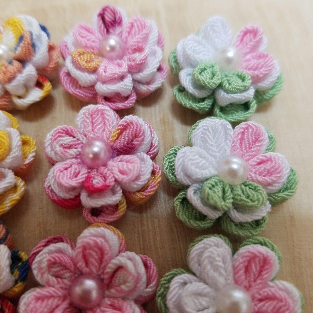 【あけ】つまみ細工花パーツ　計20 Amazon.co.jp: つまみ細工花パーツ(3段花) 計20 : おもちゃ