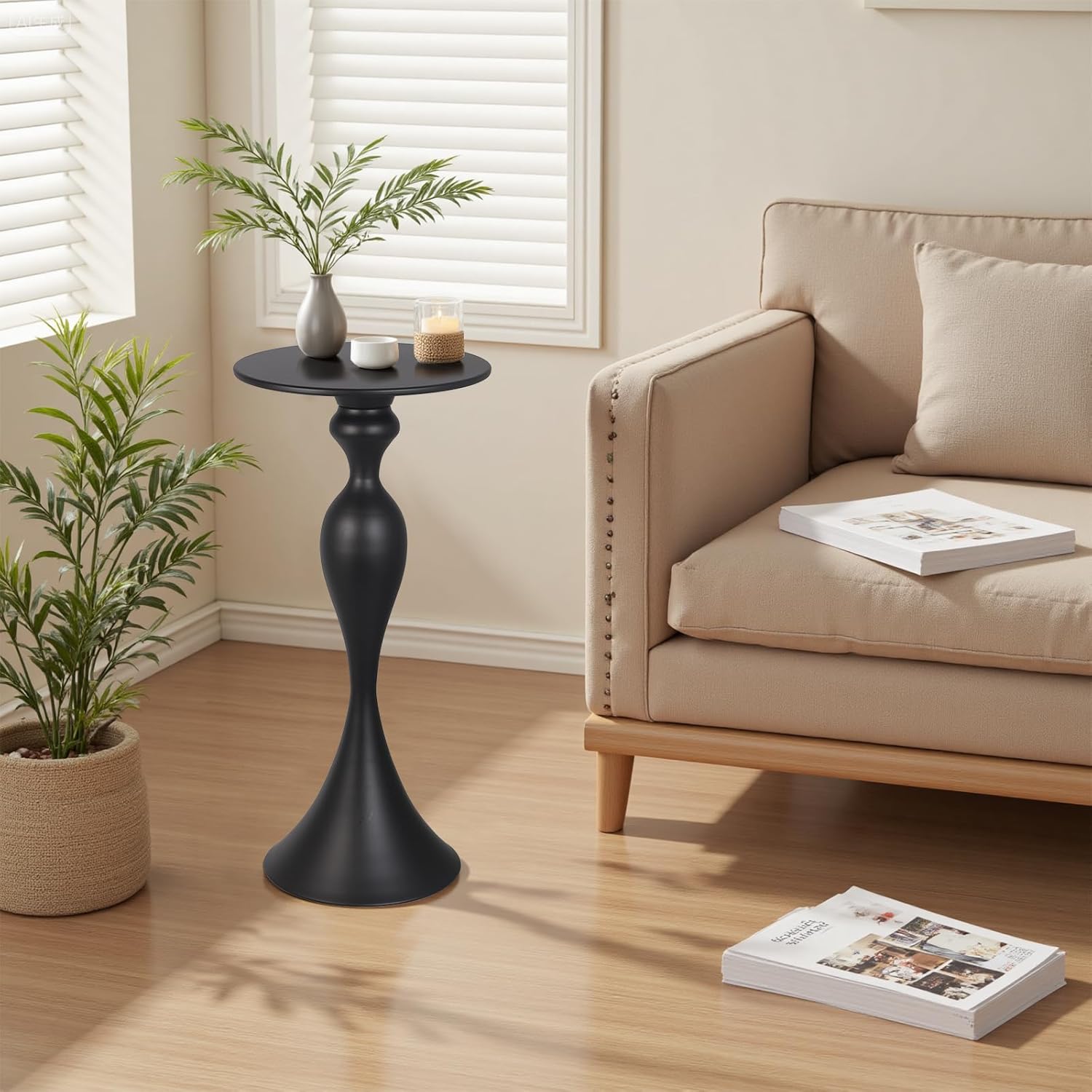 Small Accent Side Tables,Metal Round Martini Table,Vintage Side End Table for Small Space Living Room, Bedroom,Black