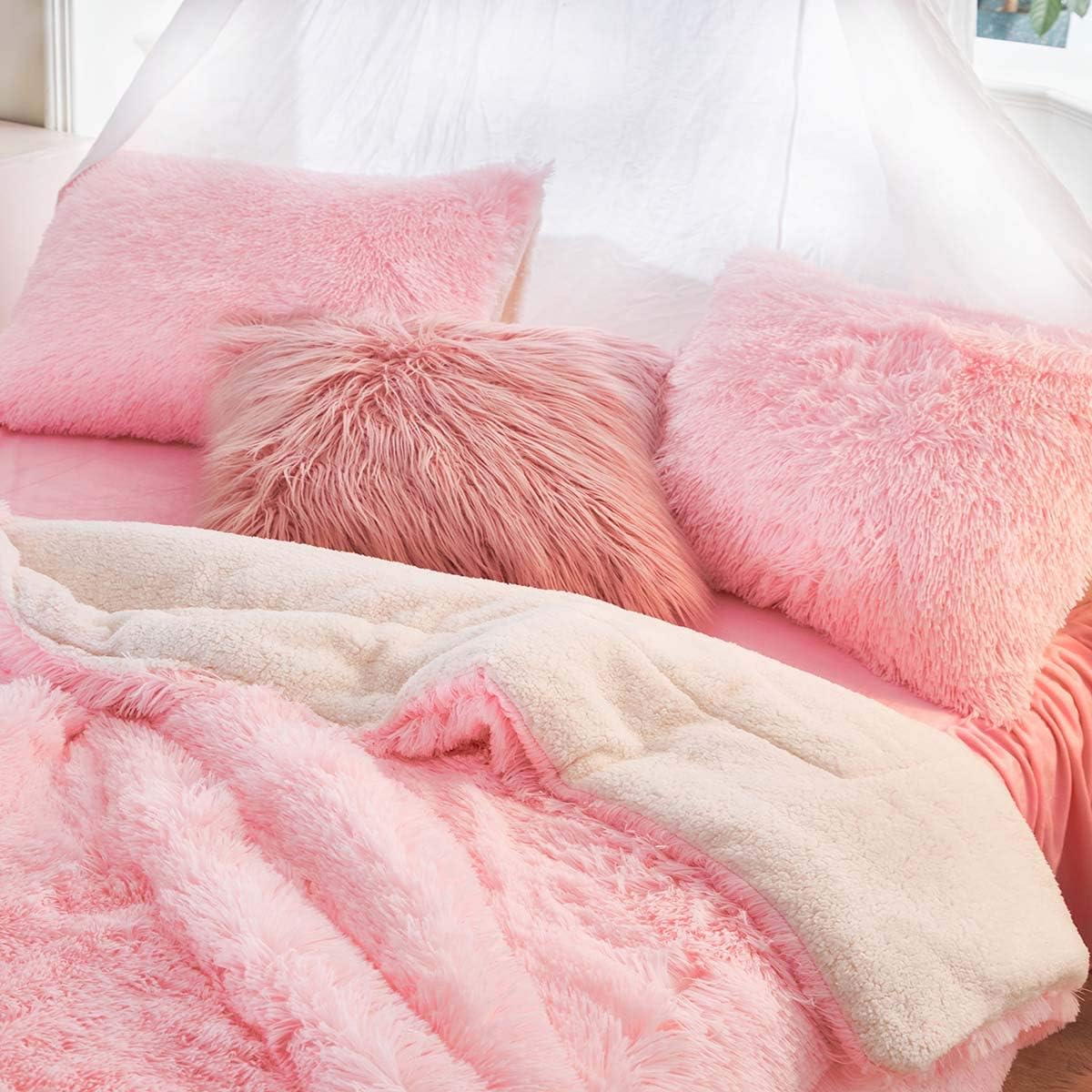 Gеt Chеар Prісе Uozzi Bedding Pink Faux Fur Comforter Set Twin 3 Pieces - 1 Shaggy Comforter Set 68x86 and 2 Pillowcases, Ultra Soft and Easy Care Luxury Plush Shaggy Duvet Set for Girls Women Princess Style