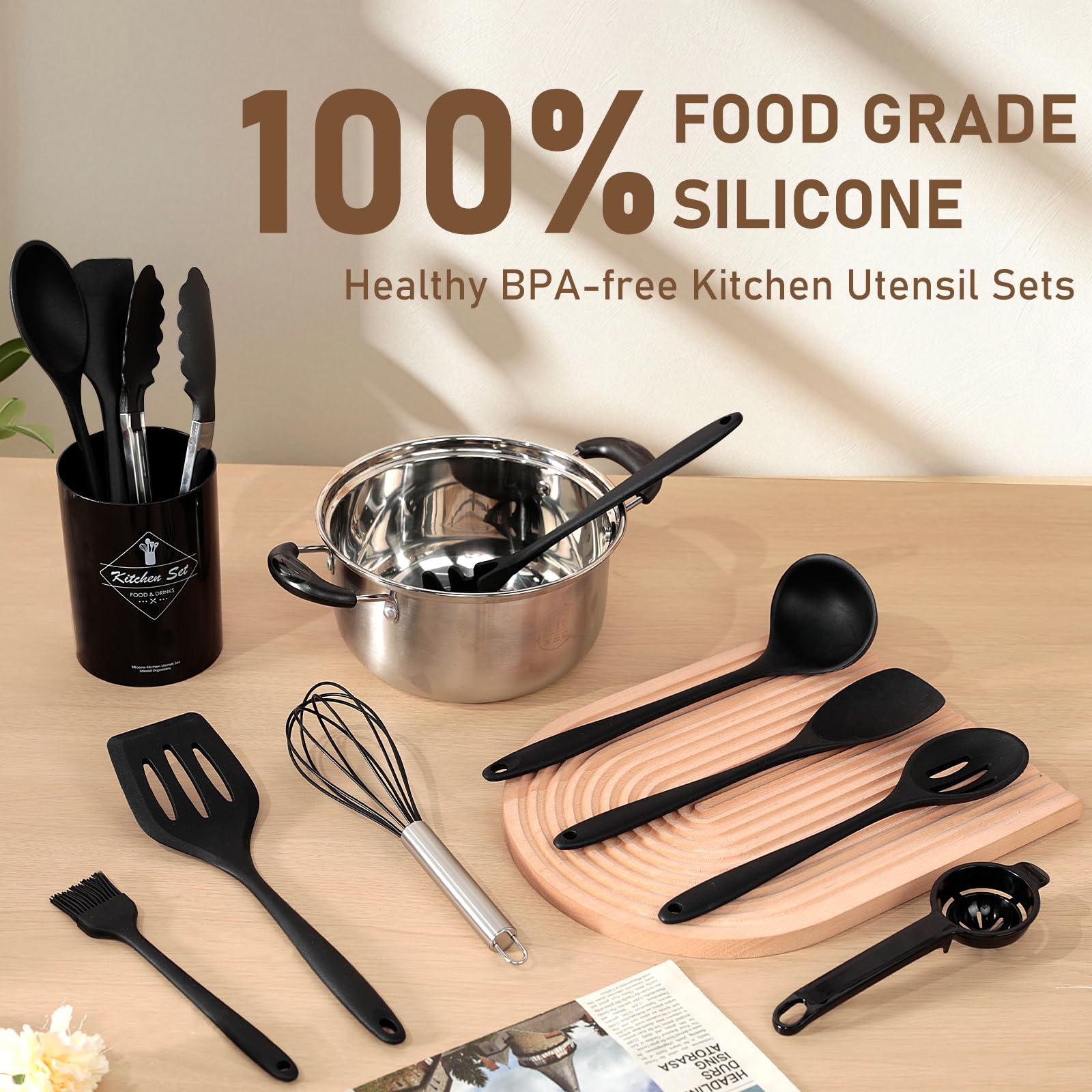VIVAYO Set di utensili da cucina in silicone, 12 pezzi di utensili da cucina in silicone, manici in legno, spatole da cucina con supporto per cucchiaio e pinze, verde menta
