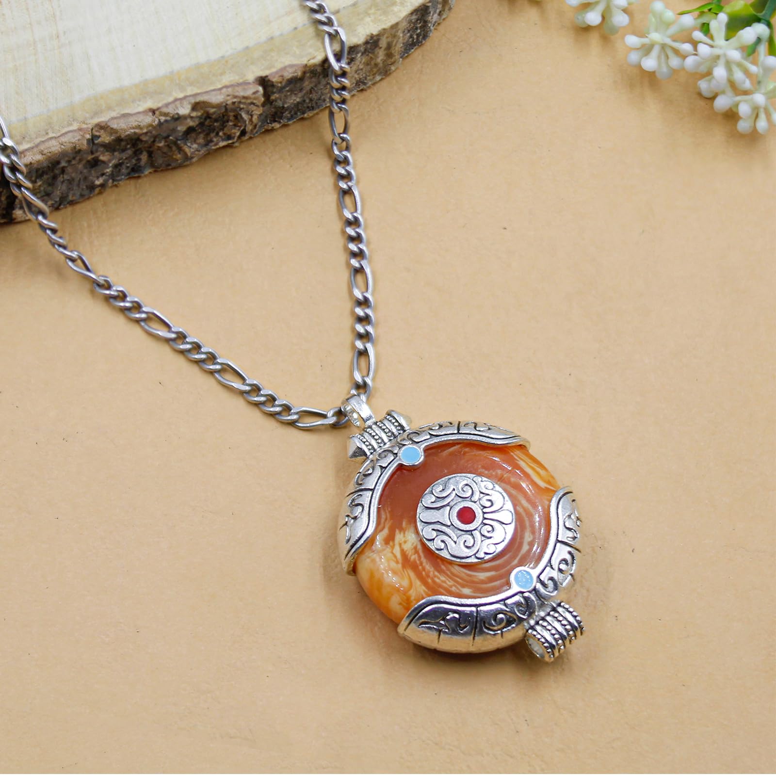 Collana Donna Tibetana – Pendente Ambra – Amuleto Spirituale Boho – Gioielli Etnici Artigianali – Pietra Nascita Novembre – Regalo Femminile