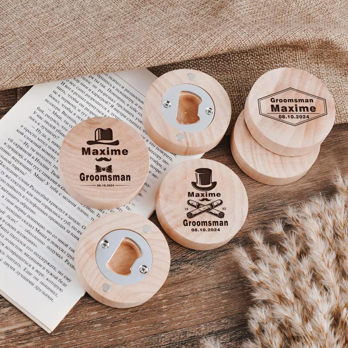 Abridor de botellas de madera grabado con logotipo personalizado, abridor de cerveza de madera maciza personalizado para fiestas, regalo de padrino de boda (60 piezas)