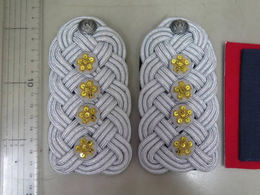 統幕長胸章純銀製999銀私物品 防衛省統合幕僚長記章999銀純銀製私物品