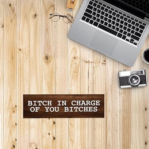 Vista 71 de Andaz Press Funny Office Desk Plate, Petty AF placa de acrílico para el hogar, escritorio, jefe, jefe, compañero, trabajo, divertido letrero