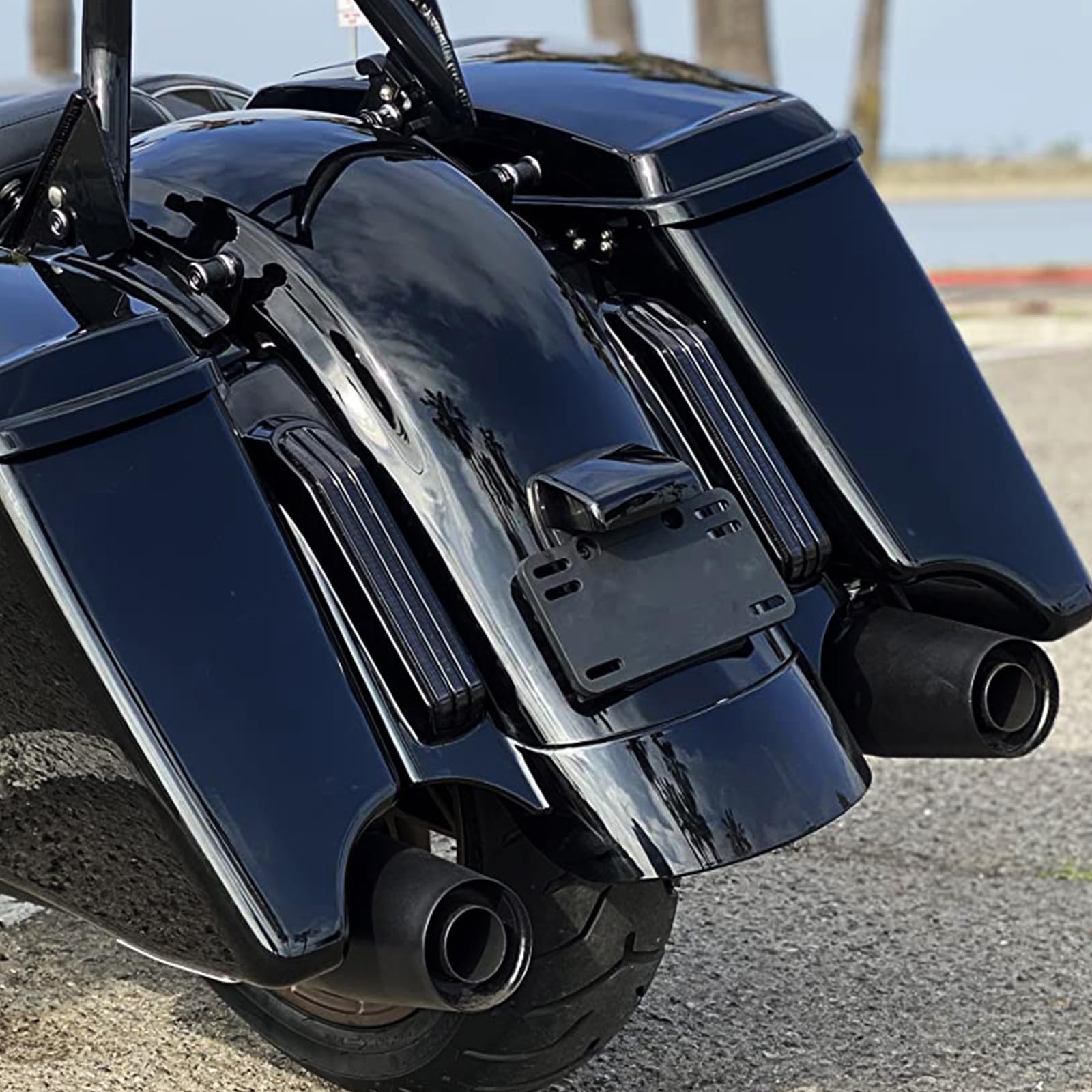motocicleta trasera Fender Fascia LED luz para Harley Touring Road Glide Street Glide Electra Glide Road King Ultra Limited 14-2019 Negro brillante