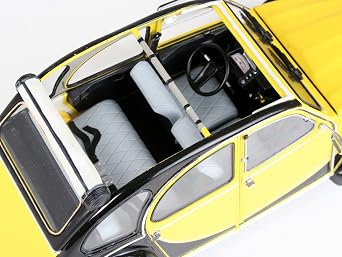 German Rebel 1/24 Citroen 2CV Plastic Model