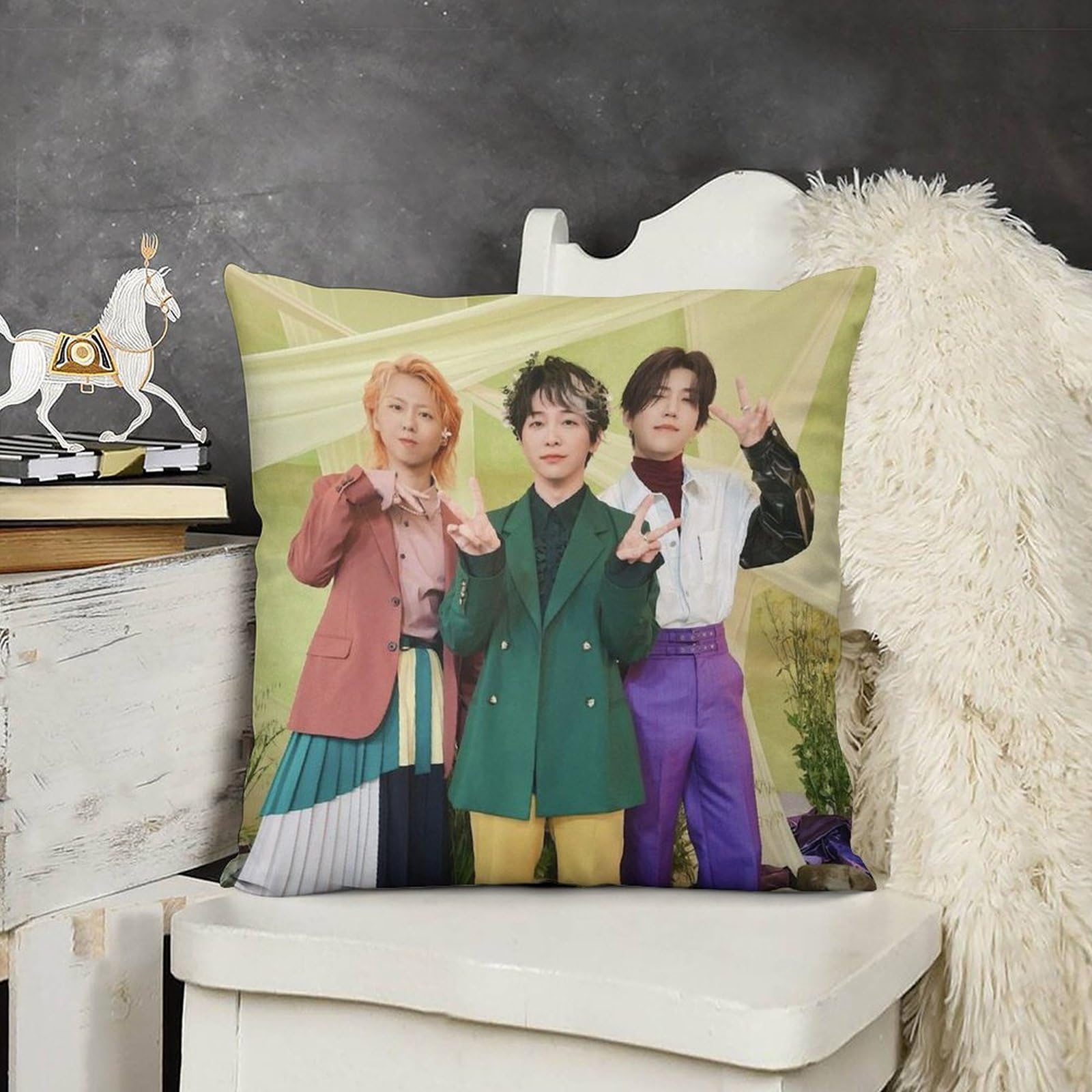 Amazon｜ミセス・グリーン・アップル (64) 枕カバー ぬいぐるみ アニメ