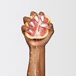 Addison Rae Fragrance Happy - Fragrance Mist for Women - Fruity Floral Scent - Pink Lychee and Red Grapefruit - Vegan, Cruelty Free - 236 ml