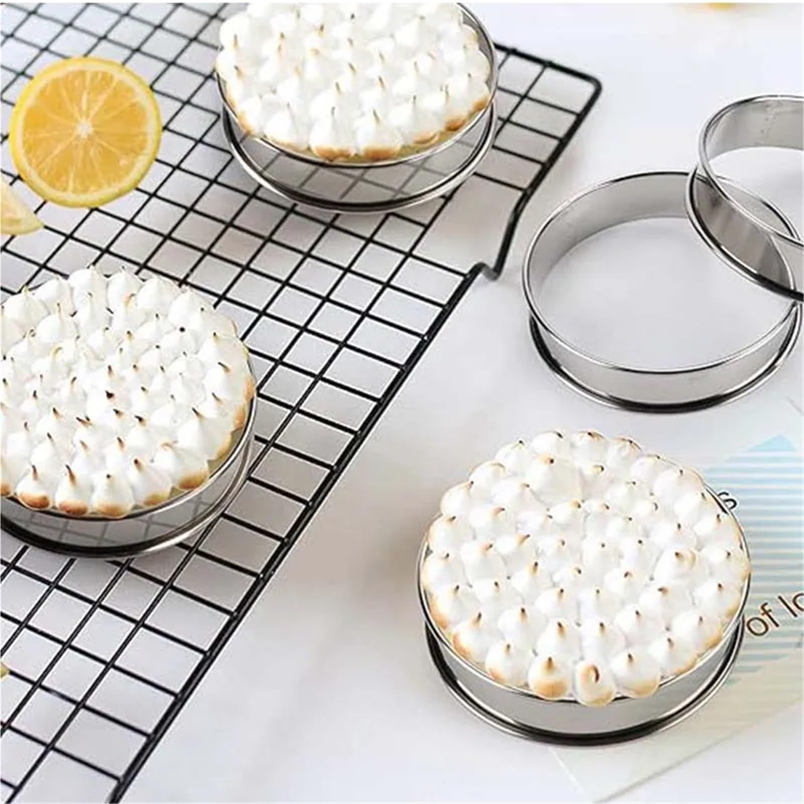 5 Pièces Anneaux à Tarte Muffins Anneau Double Roulé en Acier Inoxydable Moule Rond Métal for la Fabrication des Aliments Ustensiles de Cuisson pour La Pâtisserie Et La Cuisine(10cm 5PCS)