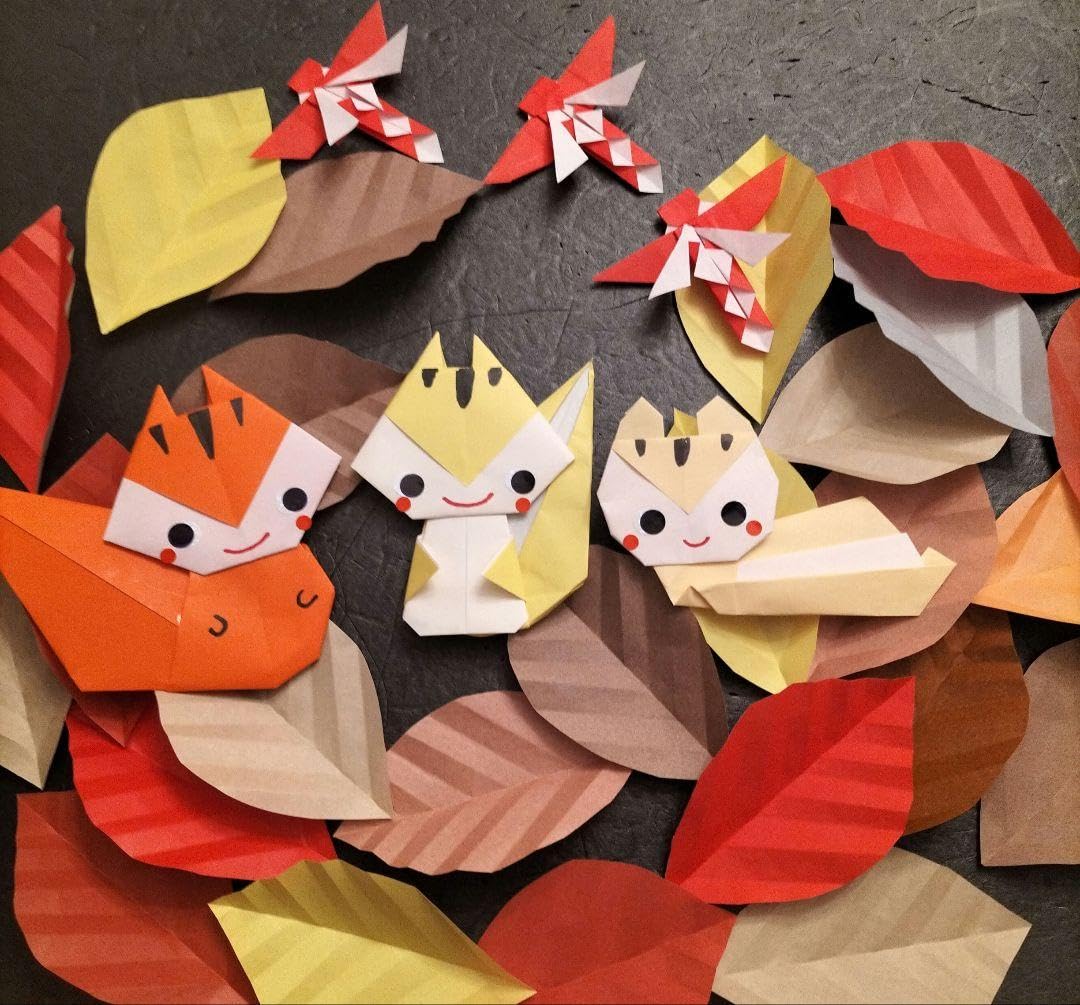 折り紙　秋.落ち葉リース★大特価 Amazon.co.jp: 折り紙 現品 秋壁面 落ち葉とリス&トンボ リース