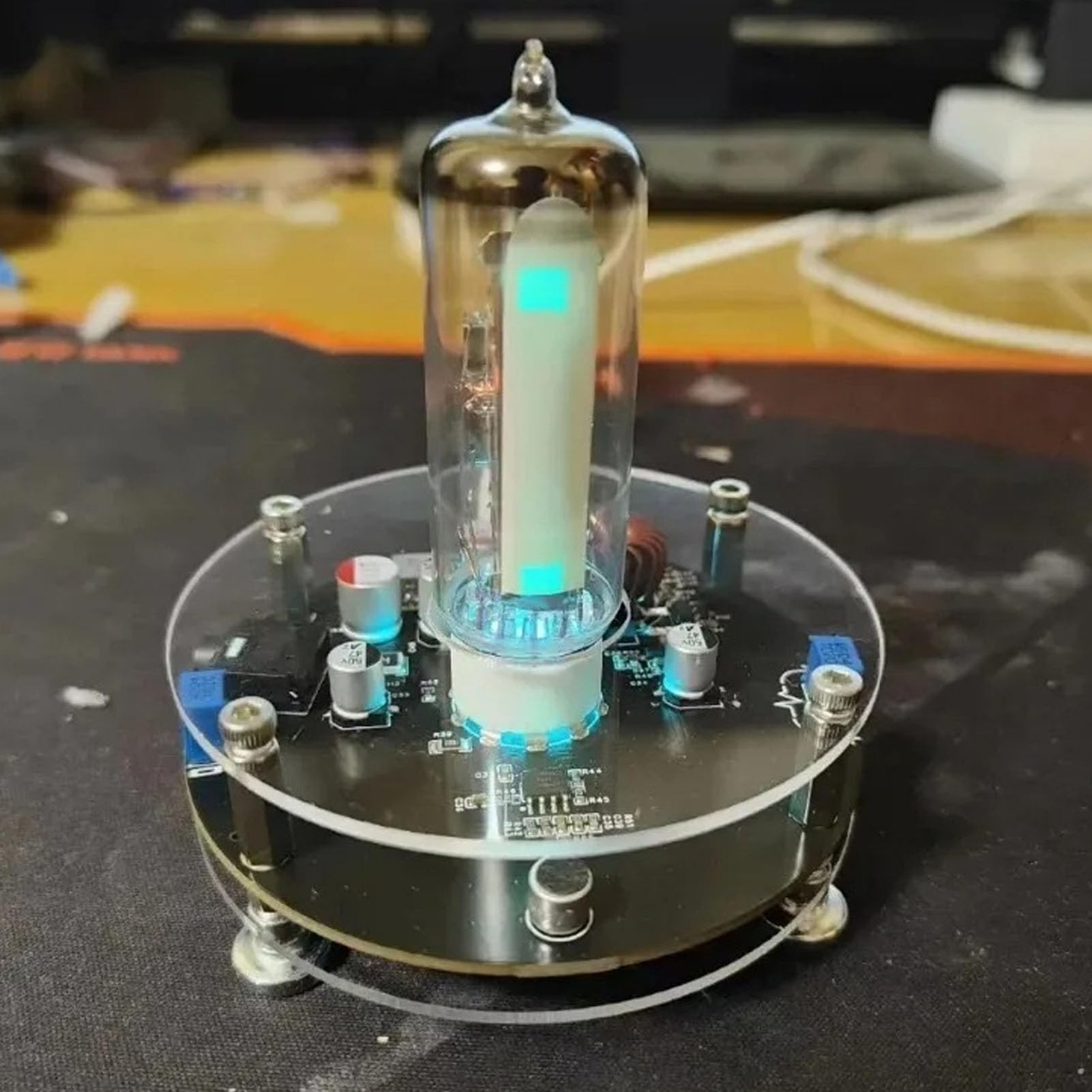 XUMIUZIY Scheda Driver VU Meter, Indicatore di Livello dello Spettro Sonoro a LED con Rilevamento a Valvola, Effetto Visivo Respiro con Alone Blu Ghiaccio — Per Amplificatori da Scaffale