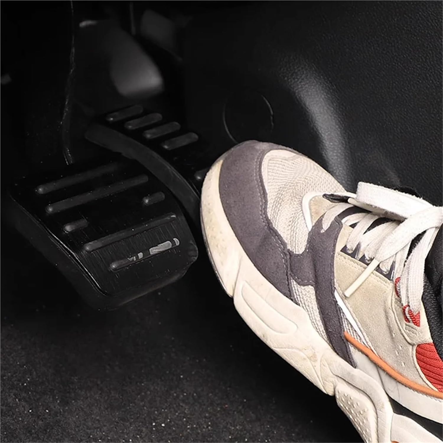 Car Gas Brake Pedal Compatible with Nissan Ariya FE0 2023~2025 2024 Restfoot Aluminum Alloy Anti-Slip Foot Pedals Part Pad Cover Accessorie(Black)